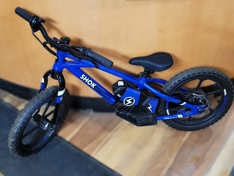 SHOK SX16 - 16" – 36V, 350W, 2.5Ah / Vélo d’Équilibre