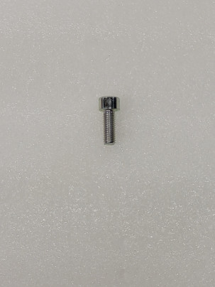 9 Bolt 6 x 16mm