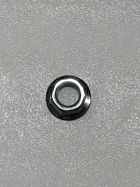 3 Flange Lock Nut 10x1.5